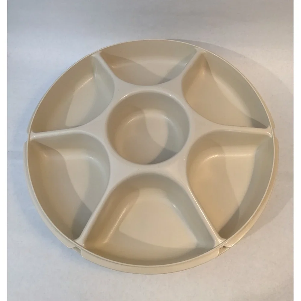 Vintage Tupperware XL Veggie Tray Almond Divided Party Relish Platter With Lid